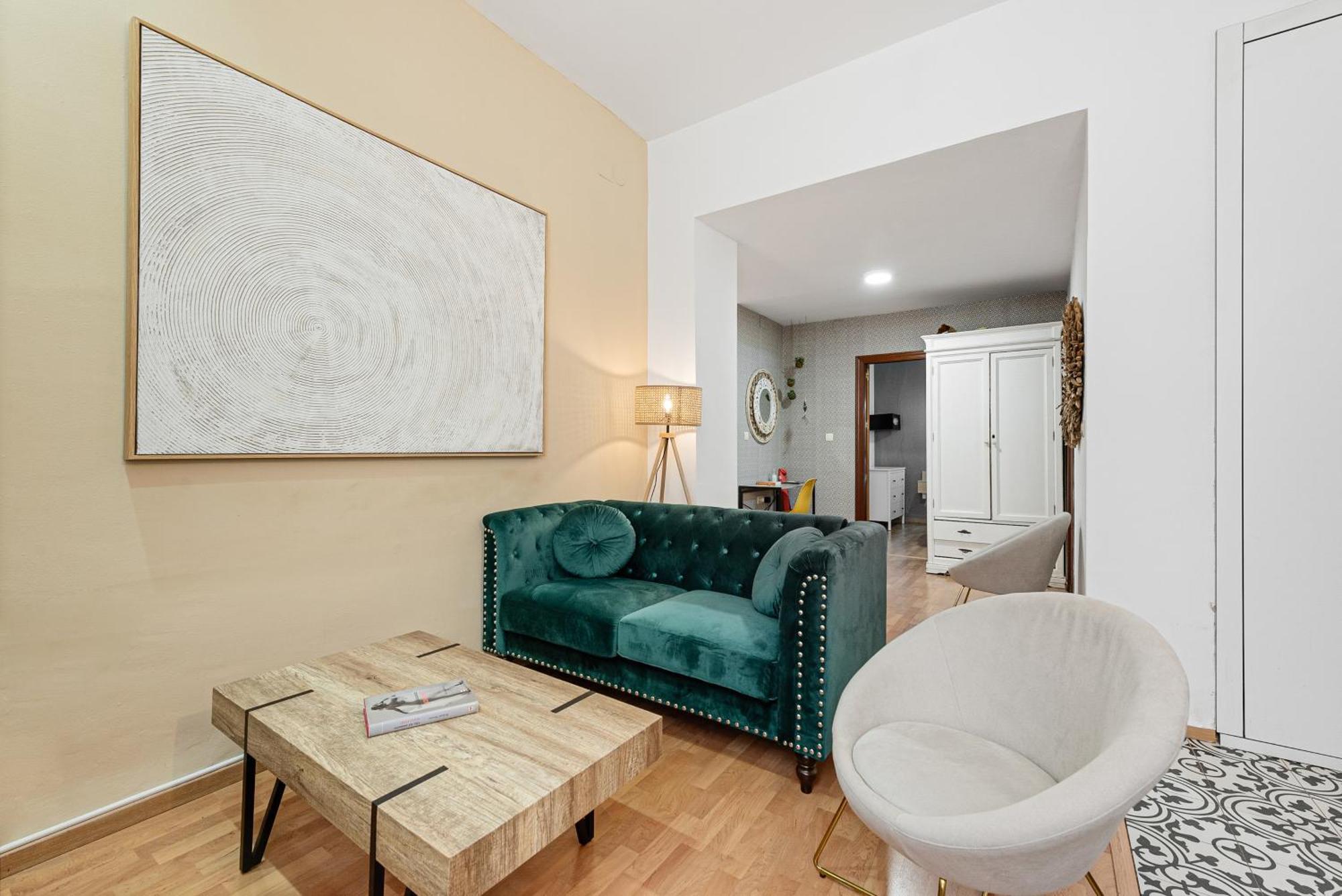 Urbanchicmalaga 2Bedroom Oasis In Historic Malaga Centre Extérieur photo